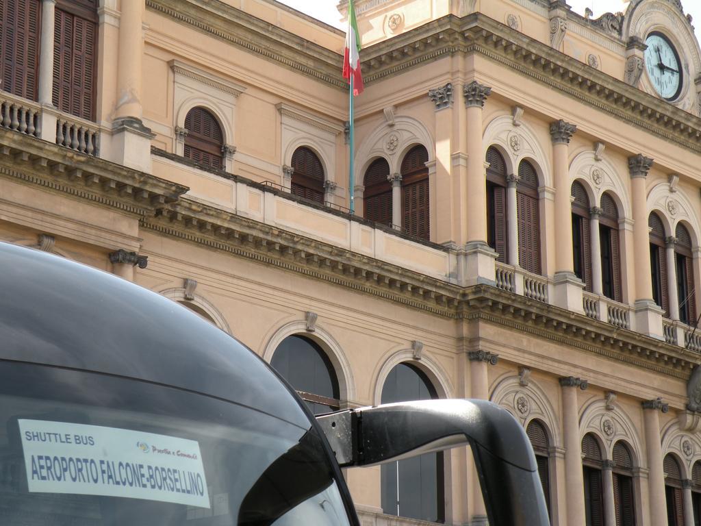 Josef 3* Palermo